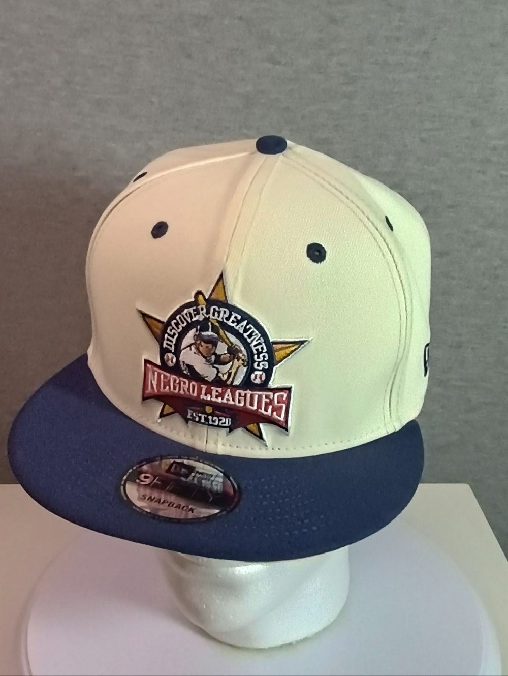 New Era Baseball Leagues Star Patch Snapback Baseball Hat - Cream & Navy